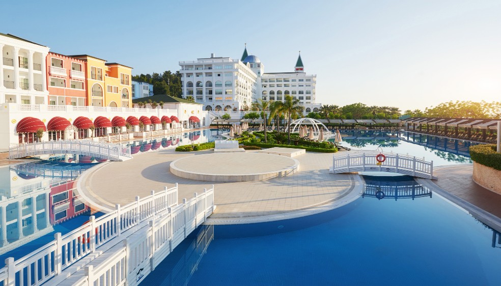 Popular Hotel